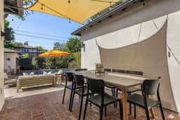 The Clementine | Sunny Escape in the Heart of LA - Image 2