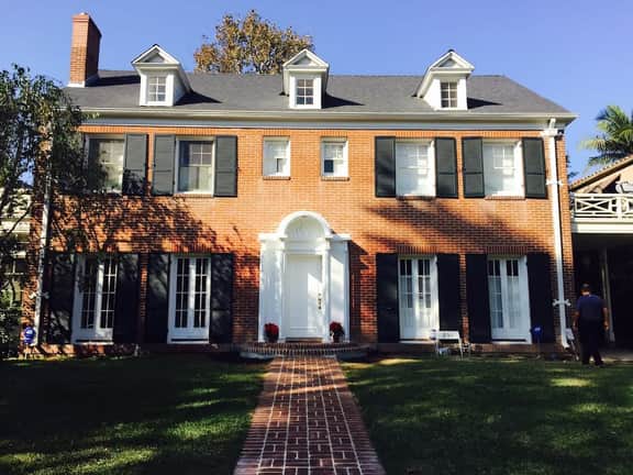 6BD/8BA Pool Spa EV Charger Pets Larchmont Village